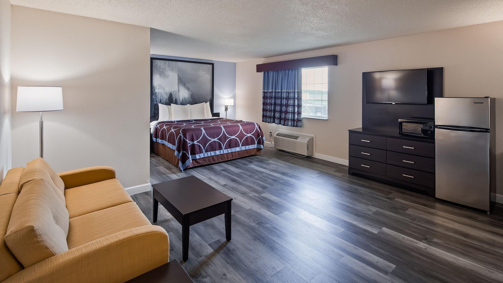 Super 8 by Wyndham Neillsville WI Eksteriør billede