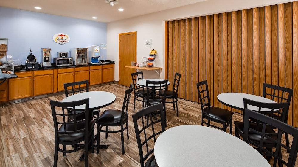 Super 8 by Wyndham Neillsville WI Eksteriør billede